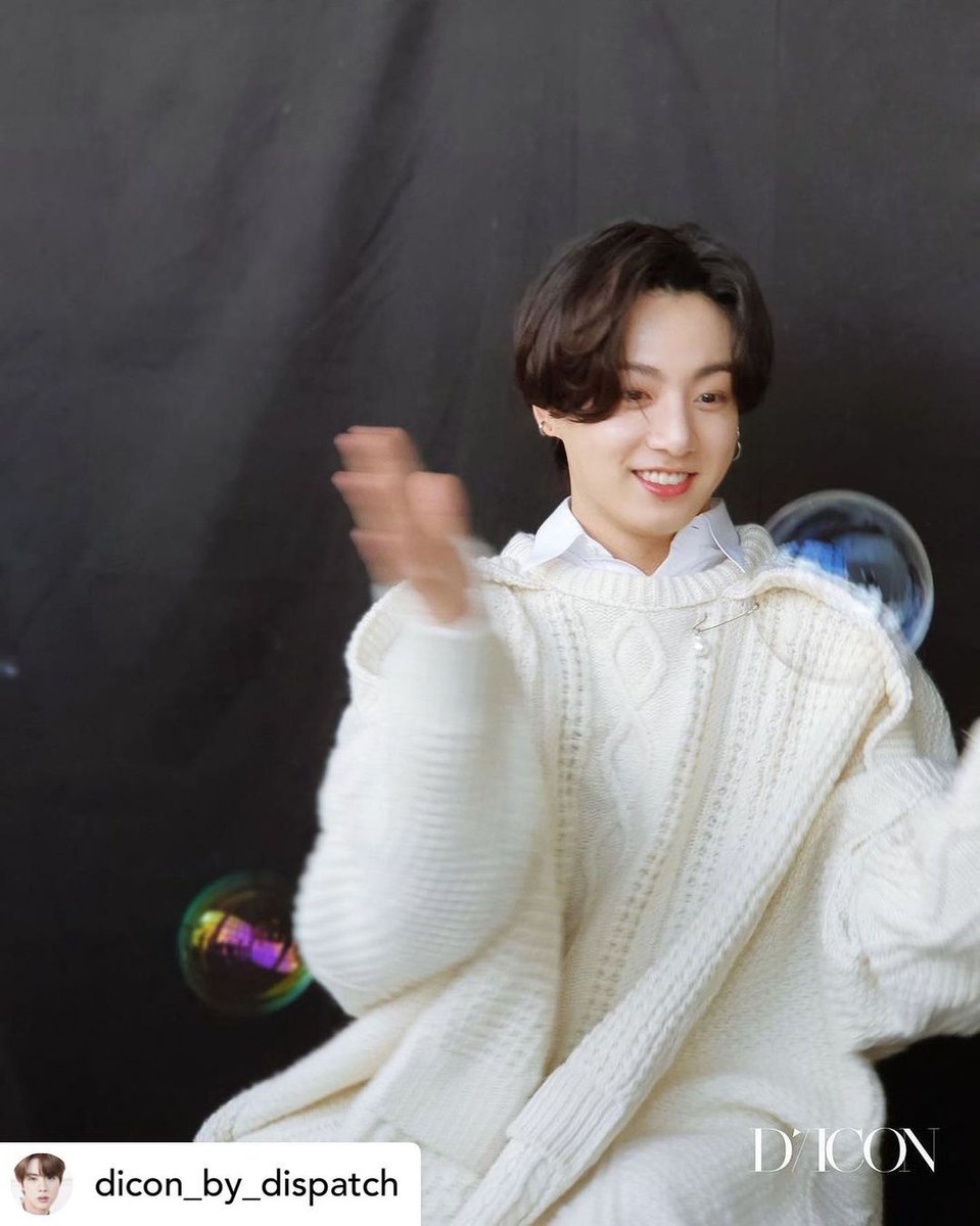 Alaa03973409's tweet photo. #8YearsWithJungkook 💜💜💜🥺🥺🥺🥺🌸🌸🌸love you Jk and thank you for everything 💜💜🥺
#JUNGKOOK https://t.co/N6PlPGKSi1