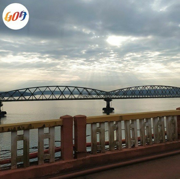 TourismGoa's tweet photo. The Zuari bridge is not less than a lifeline in Goa. A bridge that connects the North with the South of Goa, is also a spot to pause and witness nature in its mesmerizing form.
#LetsGoa #travelresponsibly #beingresponsible #Goa #Covid19 #safety #GoaKaPlan #safetravels #WowGoa https://t.co/7YIf7XM4mr