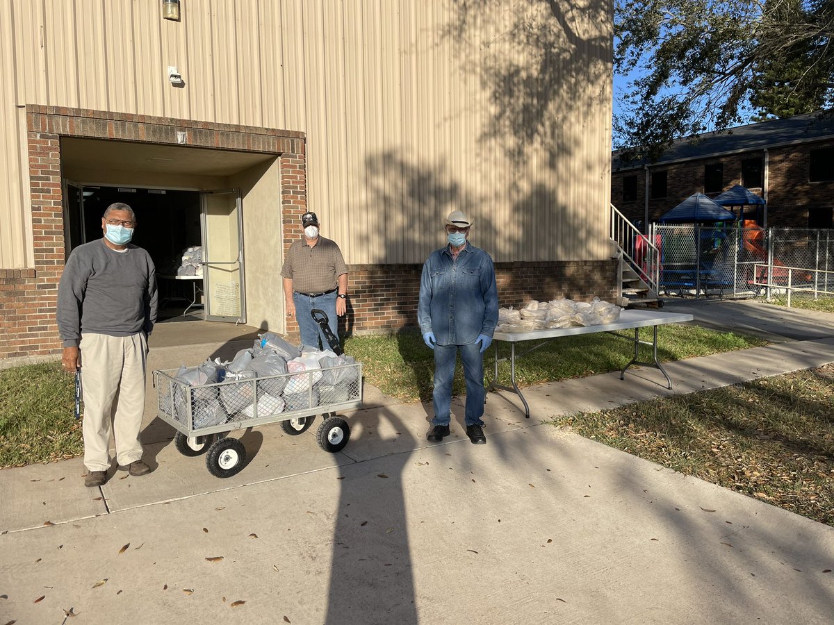 jptaguilar's tweet image. Food pantry distribution day #bethechurch #handsandfeetofjesus #fbcweslaco
