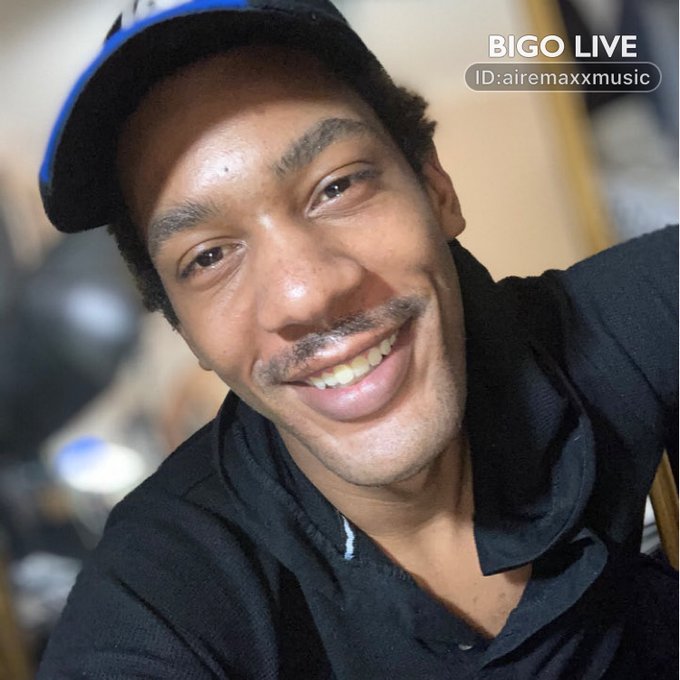 It wouldn't be a party without you #BIGOLIVE > #DJ #DJ #DJ Who's your favorite artist or band?.    https://t<a href="/tag/bigolive"class="tags">#BIGOLIVE</a><a href="/tag/dj"class="tags"><span>#dj</span></a>