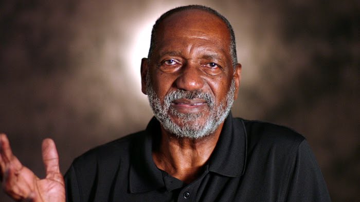 Celebrating  #BlackHistoryMonth   by featuring a different Black soccer contributor each day in Feb. who impacted the sport in US. Today is Lincoln Phillips. 1st Black pro soccer coach in US, also coached Howard U. to 2 NCAA titles: https://en.m.wikipedia.org/wiki/Lincoln_Phillips #celebrateblacksoccer