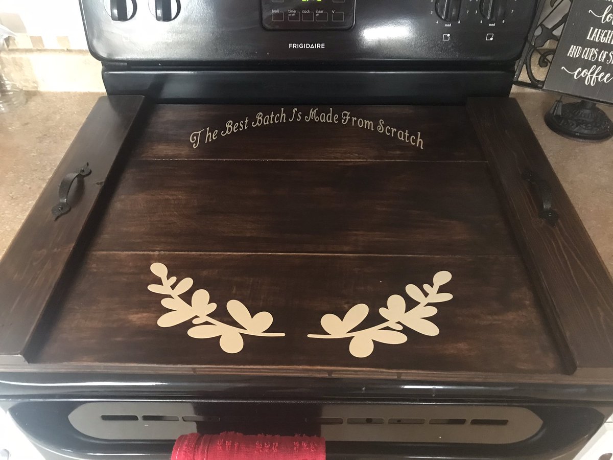 DoerrMatt's tweet image. The wife and I got creative, some friends noticed and placed orders. If you want one you better get on the schedule! Fully CUSTOMIZE your own design: size, script, stain and hardware! DM if interested, filling up fast! #Doerr2Door