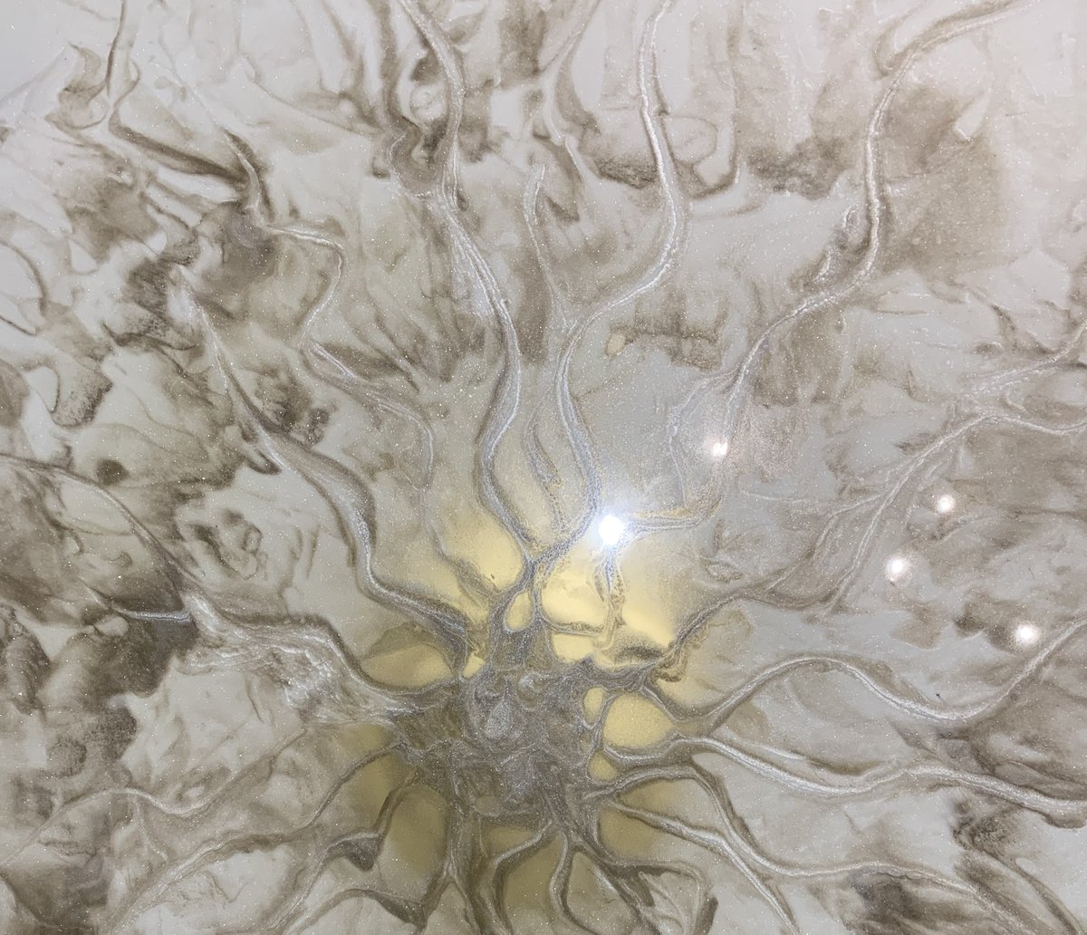 NetworkEpoxy's tweet image. See this metallic epoxy Instagram post by @epoxy_network instagram.com/p/CKwPwy0FhMB/…