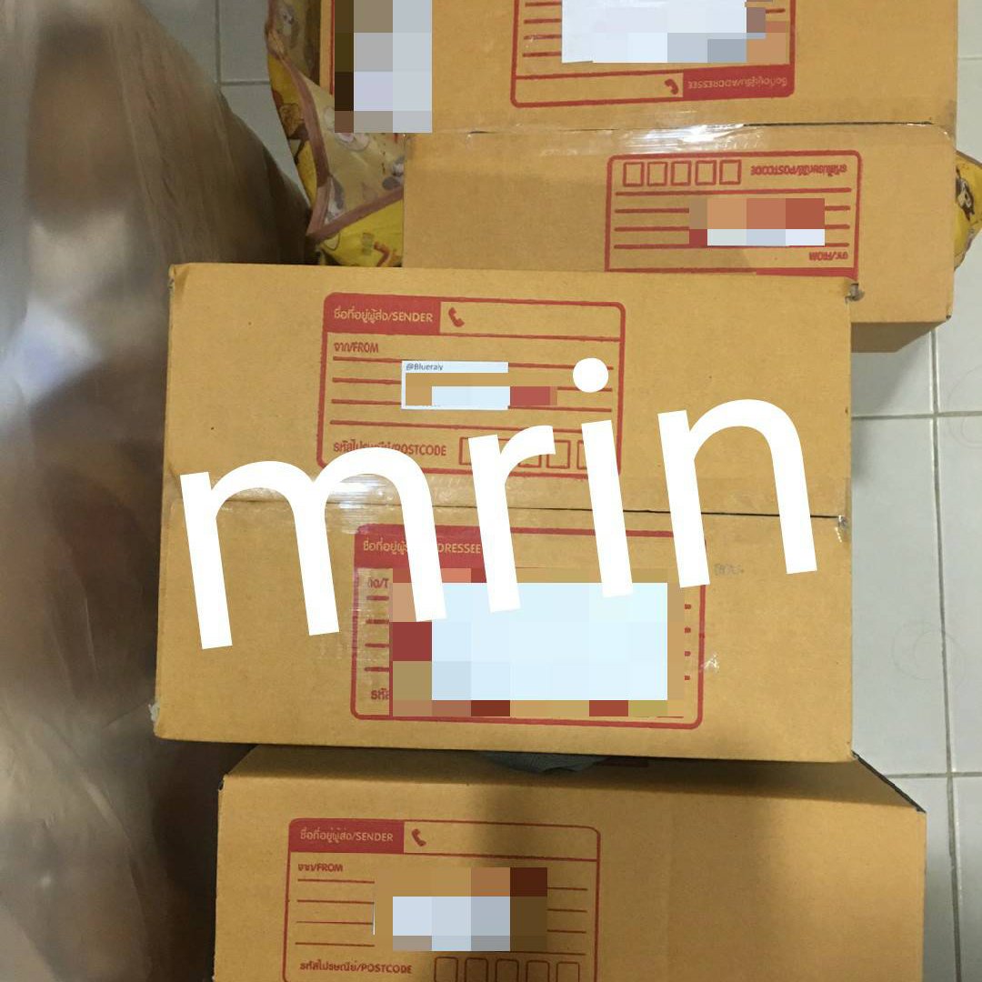 mknxxs's tweet photo. [ #mrinupdate ] ตอนนี้ทยอยแพ็กของบางส่วนแล้วนะคะโดยจะทำการจัดส่งในวันพรุ่งนี้ค่ะ การจัดส่งจะเรียงลำดับจัดส่งตามฟอร์มนะคะ สำหรับคนที่นับรับสามารถนับรับได้วันเสาร์ที่ 6 กุมภาพันธ์ ค่ะ https://t.co/XBlUGjroA4