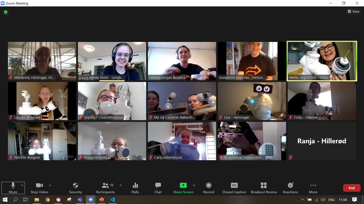 high5girls2's tweet image. @high5_girls had our first virtual camp about robots and artificial intelligence this weekend. For girls. Fun, interesting - thanks for supporting and taking part. @teknologipagtdk @novonordiskfond @ShapeRobotics