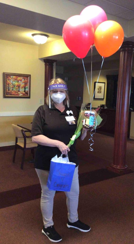 LakesMonclova's tweet photo. Congratulations to our January OGO award winner! Sharon works hard to make sure our campus is clean and safe for our residents!
#ohgreatone #environmentalservices https://t.co/aUi4nPHgtx