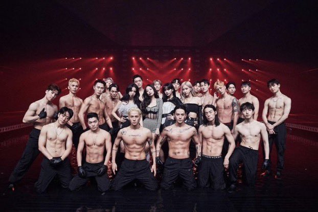 chaerosae's tweet photo. i cant get over this why does this look so edited 😭 https://t.co/D6Za93D4cB
