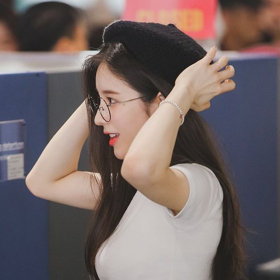 just a whole loonatv <3