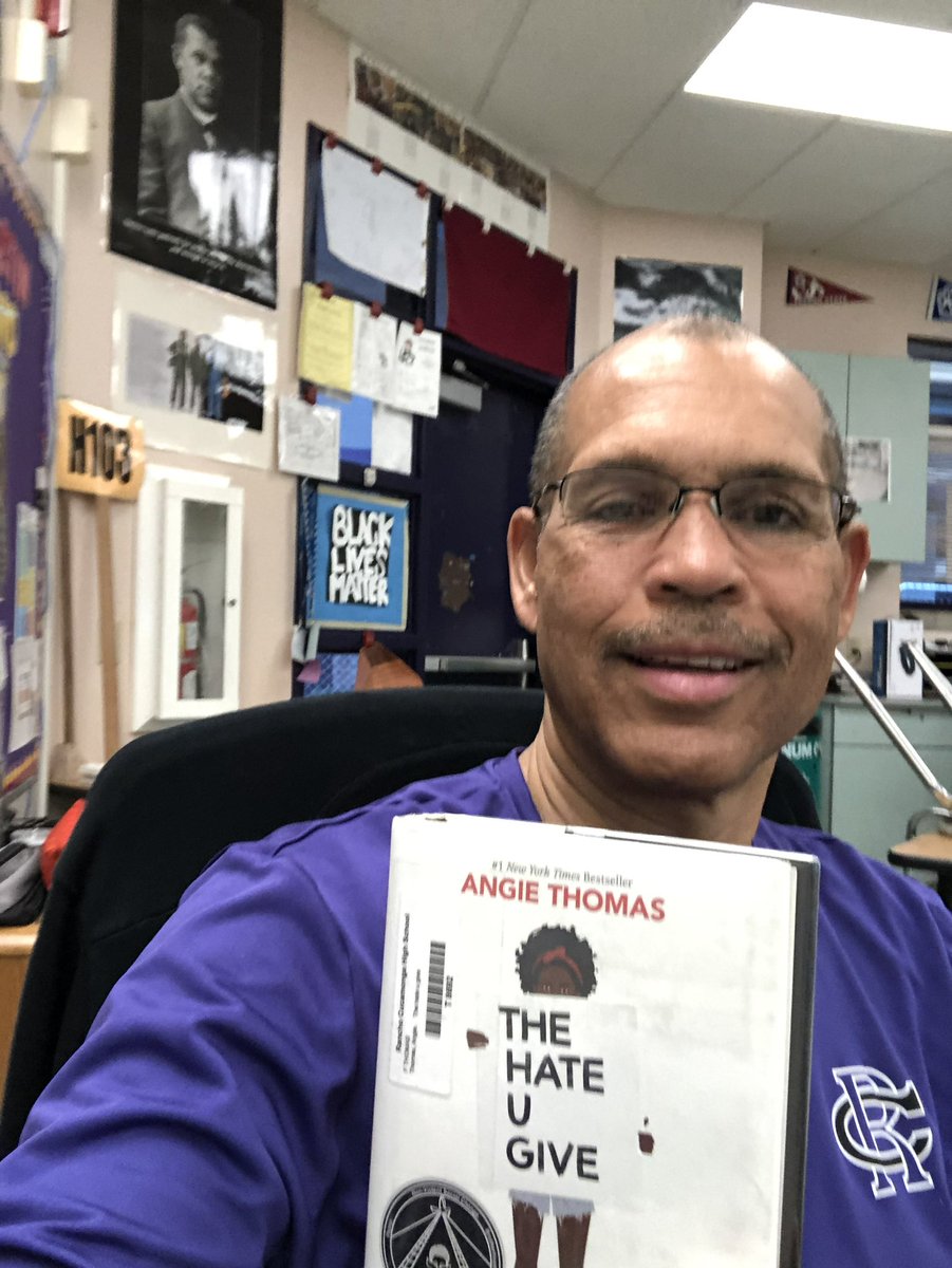 Mr. Stevens is ready to go! BSU will be participating in the @ncte National African American Read-in in celebration of Black History Month. We will be reading The Hate U Give by @angiecthomas #ncte #BlackHistoryMonth #thehateugive #rchsbsu @RanchoHSCougars https://t.co/647DodlROA