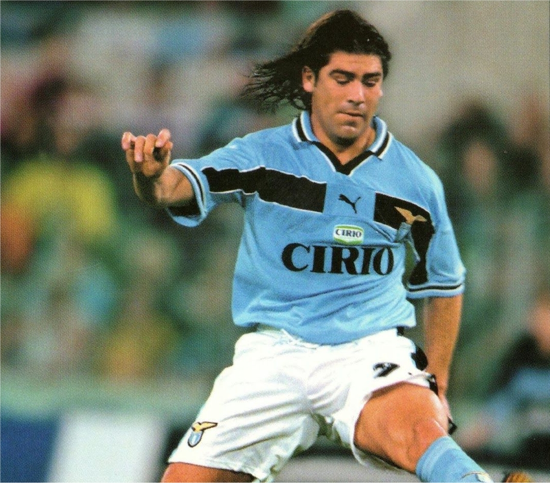 O chileno Marcelo Salas viveu grande momento com a camisa da Lazio