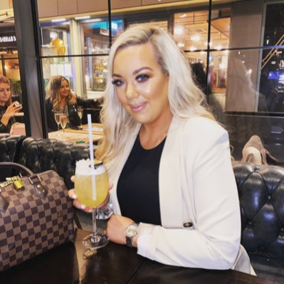 robyn_lol's tweet photo. #NewProfilePic https://t.co/eCohljqqhi