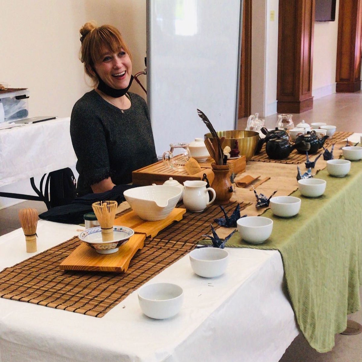 AdmariTea's tweet photo. Sweet February! One of my favorite months this year as within it awaits Chinese Lunar New Year (the year of the Ox; my sign), Mardi Gras, and birthdays of very special people! Also, there are spectacular public tea sessions scheduled @FairchildGarden 
https://t.co/REBafgSkxf https://t.co/o1SahAgi6W