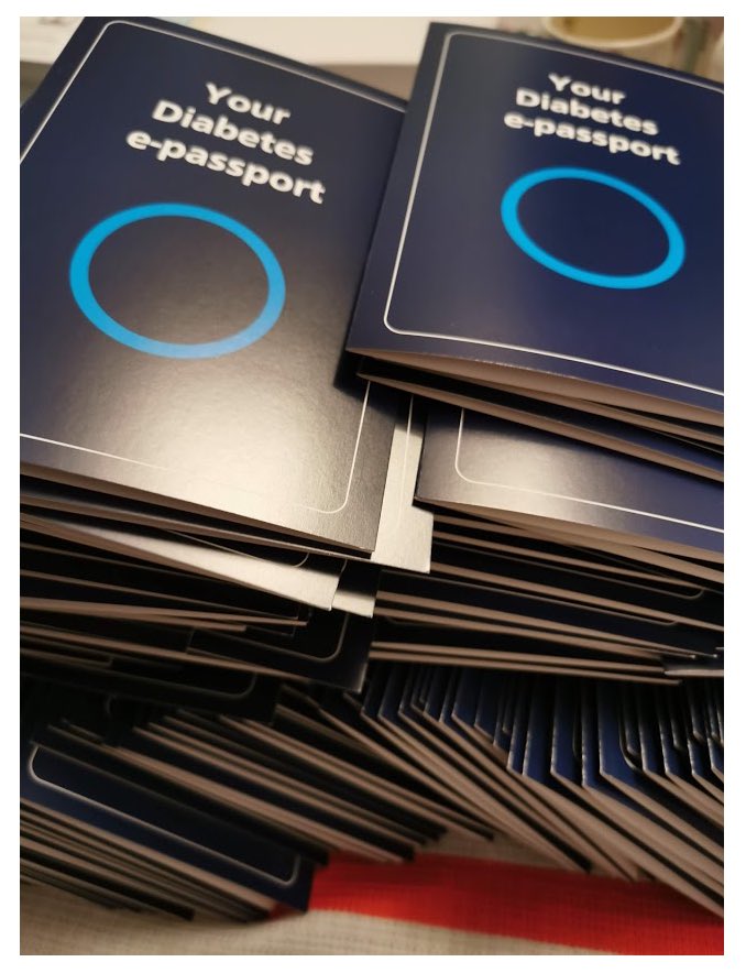 EIOSimon's tweet image. So excited, after 5 yrs of work - we're about to help lots &amp;amp; lots of people living with #diabetes - the NHS pilot of Diabetes e-passport. It's just about ready to roll 👍 @parthaskar @StephenDixonTV @ShafieMSK @AmarPut @andrealacey4 @MelCurtis16 @SurendranAarthi @DrMohamedBakhit