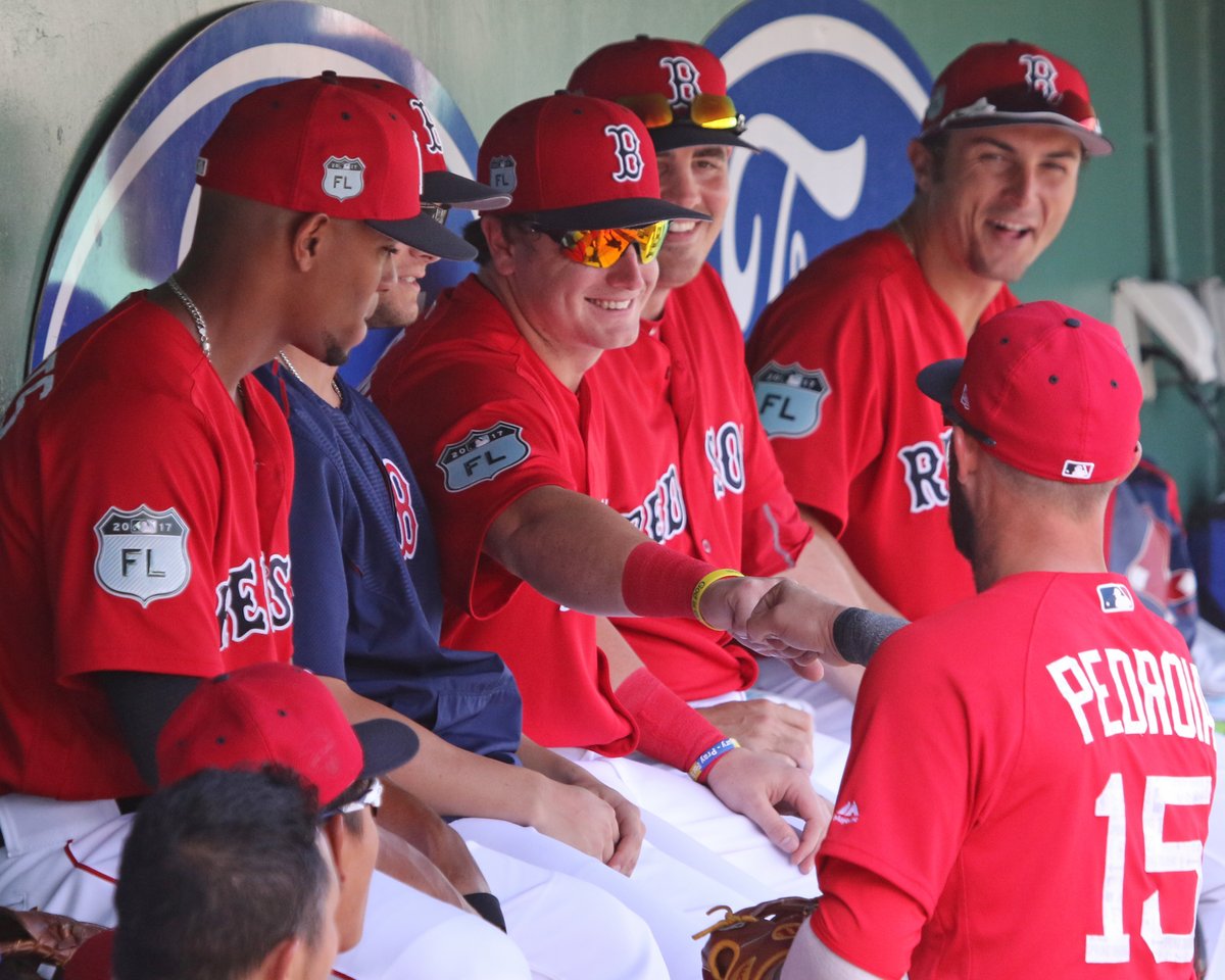 Scrolling through galleries and seeing him with so many different cohorts of players was a real trip down memory lane. (What I would have given for a clear shot of him with Napoli…) 4/11