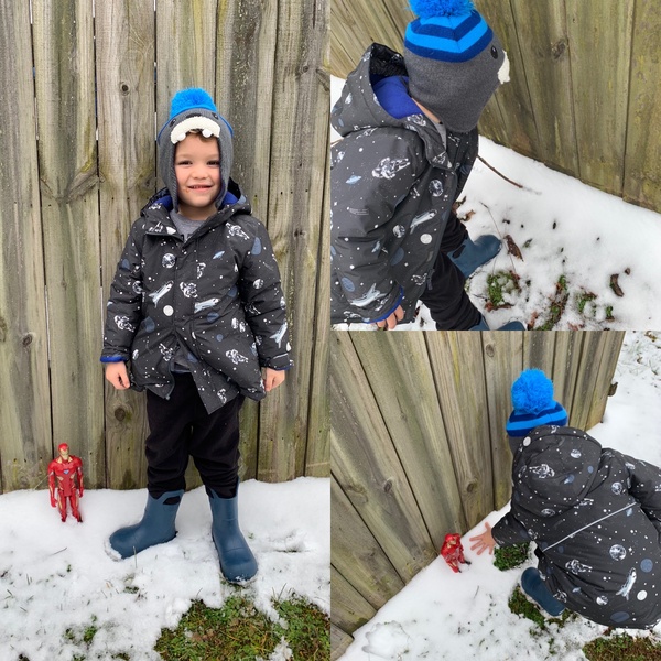 BG_preschool's tweet image. Snow day adventures continued... drawing lines in the snow, making a snowman and throwing snowballs at our sisters made for a fun day! During small groups today we discussed our activities and wrote about them. @OESCards @ctetigers @WCPS_preschool #wcpsprekvirtualacademy