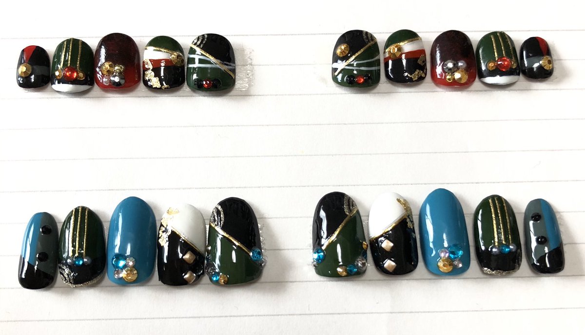 ひとみん 桑名江ネイルできたァ 東京心覚につけてく 前に作った松井江ネイルと豊前ネイルと揃えた 篭手切くんは一番最初に作ったからちょっとおそろい感がないから新しく作ろ 刀剣乱舞ネイル