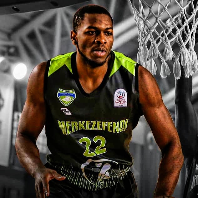 MAÇIN YILDIZI

Merkezefendi Bld Denizli Basket'in Bahamalı pivotu Dwight Coleby, pota altını domine ettiği maçta galibiyette başrolün sahibi oldu. (34 Index)

30:50 DAKİKA (MIN) :

20 SAYI (PTS)
19 RİBAUND (REB)
1 ASİST (AST)
1 TOP ÇALMA (STL)
1 BLOK (BLK)
*2 TOP KAYBI (TO)

#TBL