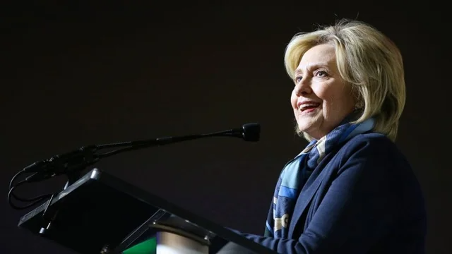 thehill's tweet photo. Hillary Clinton urges Tim Ryan to run for Ohio Senate seat https://t.co/aGD191j0qK https://t.co/qFWzV1LSMA