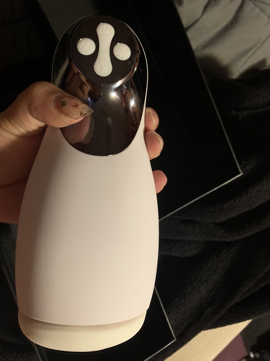 PrincessKiten's tweet photo. @Fondlovesex2 one again you have outdone yourselves! I absolutely love using this on my husband it has a sucking motion as if it’s sucking his dick and gentle vibrations I wouldn’t of asked for any better toy I love this thing it’s amazing ✨🤍 https://t.co/h7okULUojT