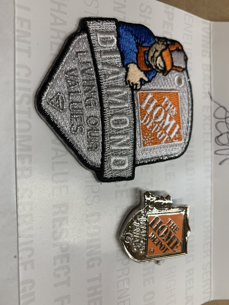 Our third diamond this year! A big congrats to Kim! Such a great leader and we are lucky to have her as part of the team!