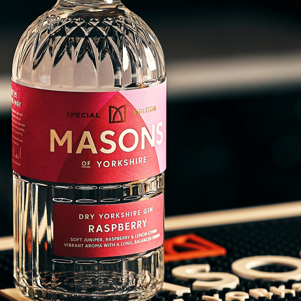 After months of intense development, today we launch Masons Raspberry gin.

It’s easy to launch a flavoured gin when you add syrups, colours and flavourings, but when you do it The Masons Way it’s really worth it for the taste. 

Available now - bit.ly/3rbvPXM