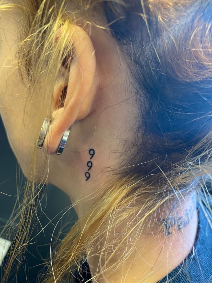 fuckyoupinto's tweet photo. Getting out of an abusive relationship was ONE of the MANY hardest struggles I’ve been thru. One thing that kept me going was my future and juice wrld. The pain and the past will always be there but forever behind me 
2021 year of growth [see thread] https://t.co/jLsuu2T9Xo