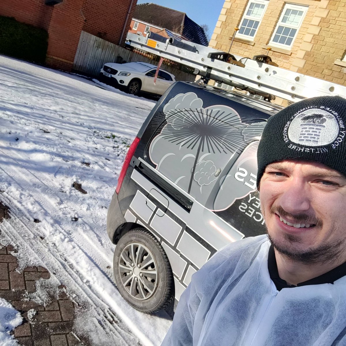 SootyBrushes's tweet photo. Snow won't stop us, but now it's gone, it's a timely reminder that if you didn't get your chimney swept prior to Christmas then there is still time.
#chimney #chimneysweep #wiltshire #winter #hetas #sweepsafe #local #firesafe https://t.co/8TNgngJN9l