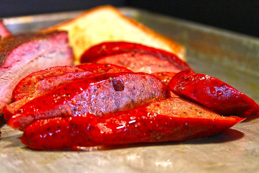 Have you tried our delicious hot links? 😋 If not...You should TODAY 😎 #bbq #food #meat #foodphotography