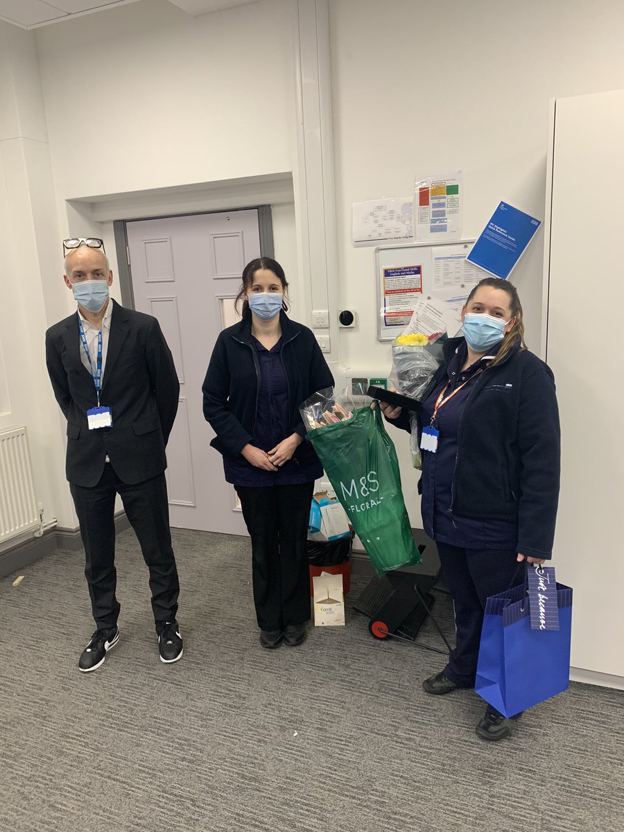 Congratulations to Zoe Bryson, our amazing Locality team leader who  received a Cavell Trust award for the care she gave to a young palliative patient. Pictured here with her nominator @JenniferChady and Chief Nurse Charlie Sheldon. So proud ♥️<a href="/CLCHNHSTrust/">CLCH NHS Trust</a> @CLCHAndrew
