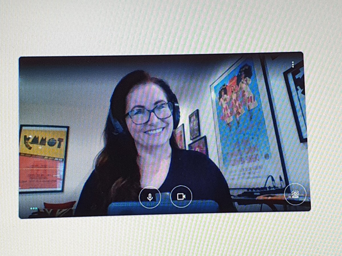 Off to the office next, which for the past 46 weeks has been the spare bedroom. Because my treatment affects my immune response I'm extremely vulnerable to Covid-19 and have been  #shielding since March.Thank goodness for stable WiFi and Google Meet 5/9