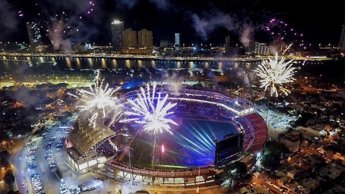 LUMINICAGDL's tweet image. @seriedelcaribe_ @DBT_Mazatlan @Robelighting @ChauvetPro @Martin_Global @ElationPro  gracias a todos quienes confían en nosotros para hacer grandes sus proyectos.          #megapointe #maverickstorm1wash  #mac101 #proton3k  y un gran equipo de trabajo ! Gracias