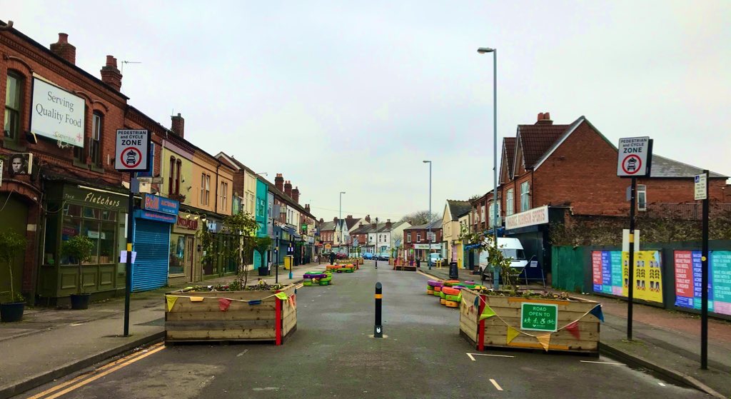 Active8Brum's tweet image. Loving this colourful pedestrian &amp;amp; cycle zone in Kings Heath! More of these please #cyclebrum #LTNs #roadopen