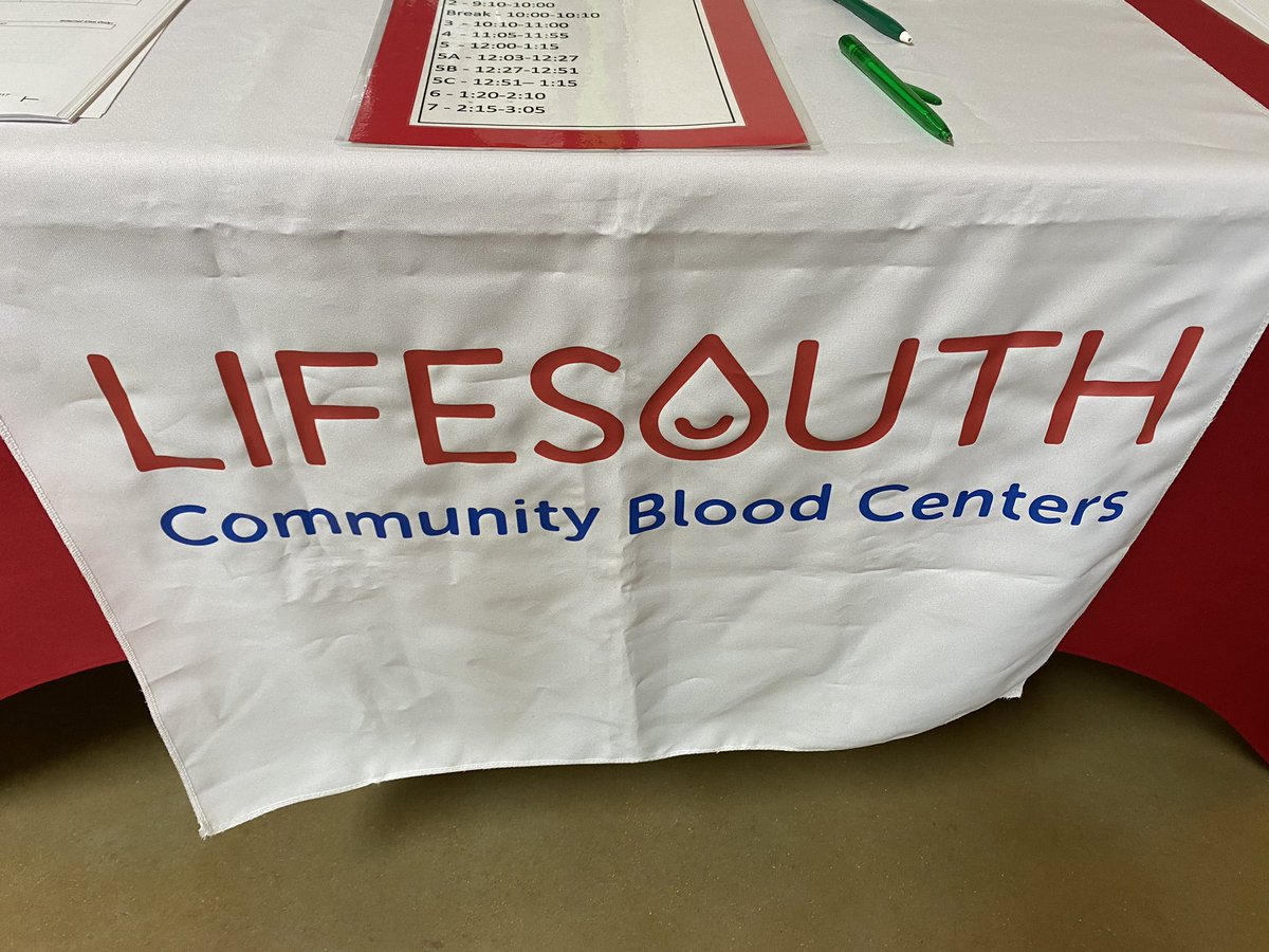 BethEmerson41's tweet photo. Plz stop by the @LifeSouth table during lunch today & tomorrow... sign up to give blood Wednesday or Thursday! #SaveSomeLives https://t.co/bJo6vumxrB