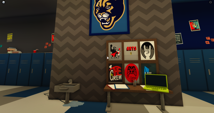 Lockers are looking nice! Added new hallway floor patterns, Club signup stands, etc.

#bloxburgbuilds 
#bloxburg 
#ROBLOX 
#coeptus 
#froggyhopz 
#bloxburgnews 
#bloxburgschool 
#bloxburgYouthUniversity