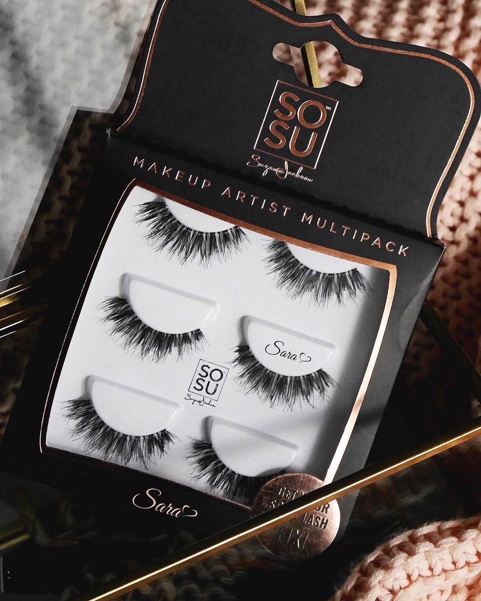 Let your eyes do all the talking👀 😜 Always be stocked up on your fave lashes with our Premium Lash Multipacks🙌 ✨ Seen here is the style Sara🌟 Shop our multipacks for only €14.95 on sosubysj.com 💛 #SOSUbySJ #Lashes #Essentials