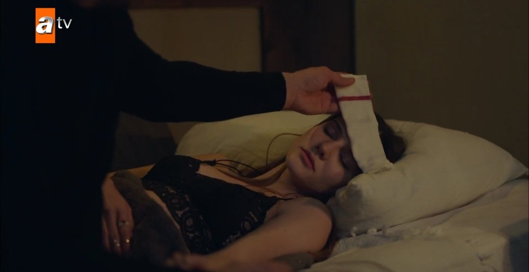 Mahur: kadına iyi davran bana davrandığın gibi davranma
Celal'in Mahura davranışı;
#Maraşlı