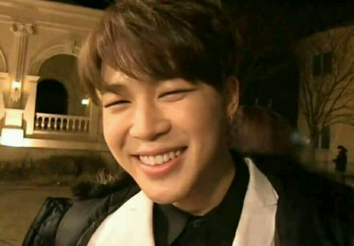 galleryofJM's tweet photo. His smile🥺🥺🥺

#JIMIN #지민 @BTS_twt https://t.co/UP7wjYjUD1