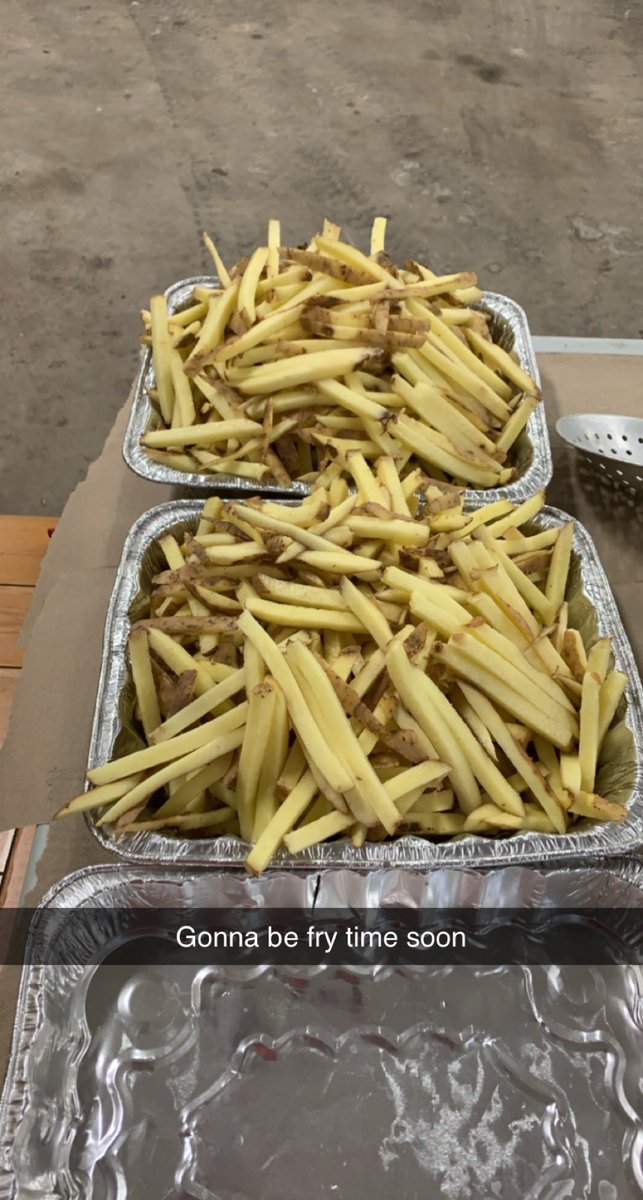 BustDustin's tweet image. Just supporting our potato farmers with the best fries out there. #deepfry