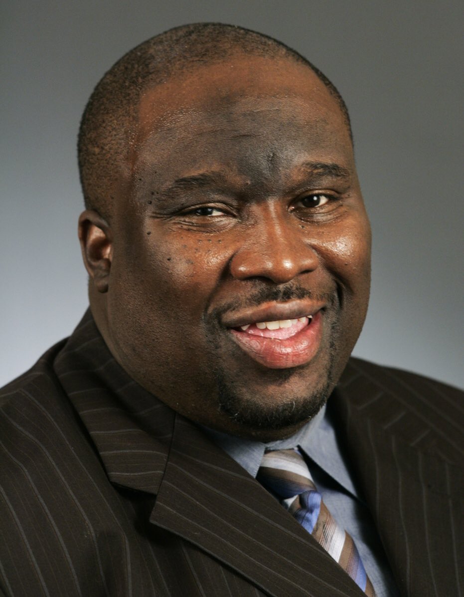  @jeffreyhayden previously worked as a policy aide to Minneapolis City Councilman Gary Schiff and did nonprofit work before he was first elected to the MN House in 2008 and senate in 2011 eventually serving as assistant senate minority leader.