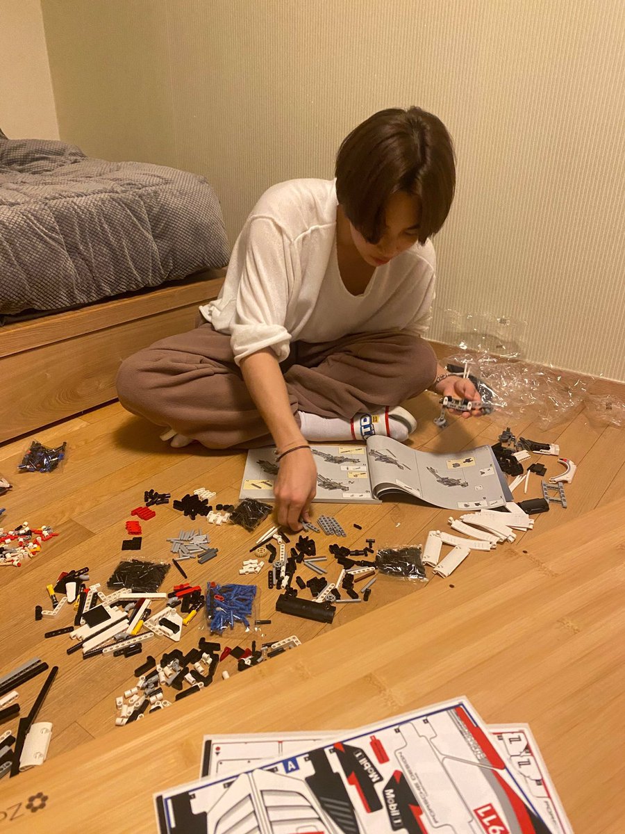 doing vlives where he just assembles legos