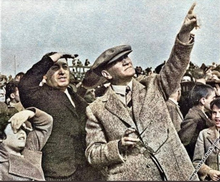 Yine gözümüz yükseklerde...
#AsağıBakmayacağız