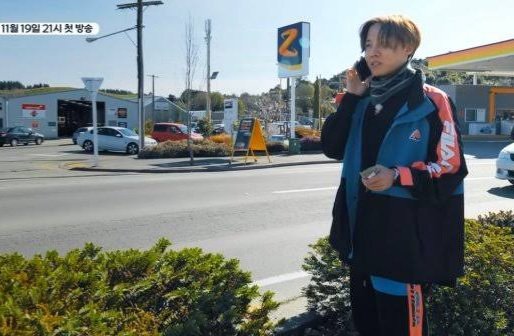 _clairendipity's tweet image. I wouldn't even be mad if Jimin left me at a gas station #ARSD #ARMYSeIcaDay