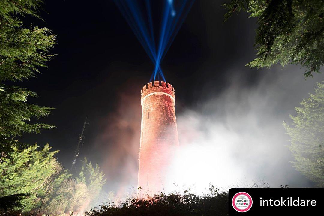 IrishNatStud's tweet image. Happy St Brigid’s Day! To celebrate @intokildare have illuminated the tower at the top of the Hill of Allen. It can be enjoyed by many Kildare residents with the light representing a beacon of hope #springarrival #irishnationalstud