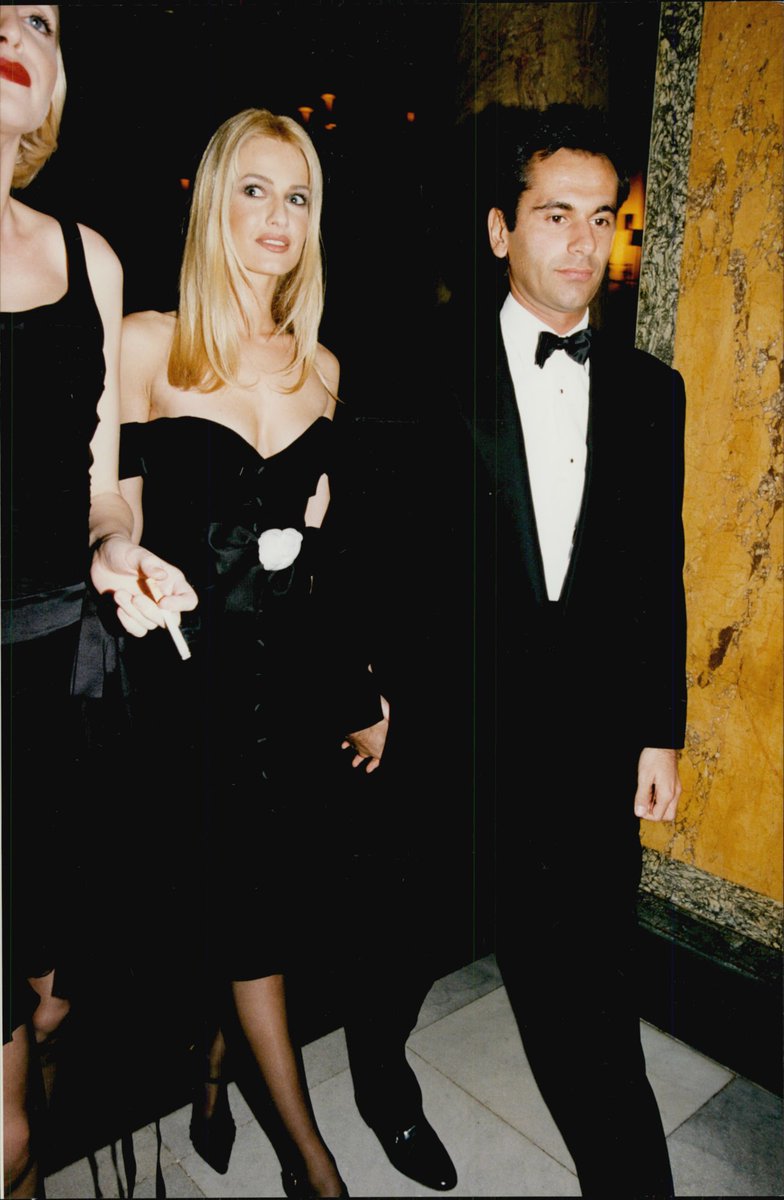 En 1993, Jean Yves le Fur se met en couple avec la Top Model hollandaise Karen Mulder. Au cours de sa carrière, elle défile pour les plus grandes maisons de couture : Chanel, Yves Saint Laurent, Christian Dior, Valentino ou encore Dolce & Gabbana.