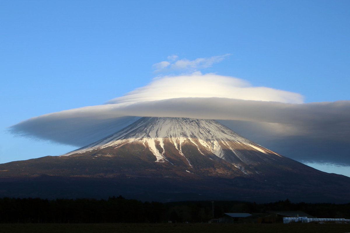 📷2021.02.01 PM16:40〜 場所を変えて #富士山 #朝霧高原 #あなふじ