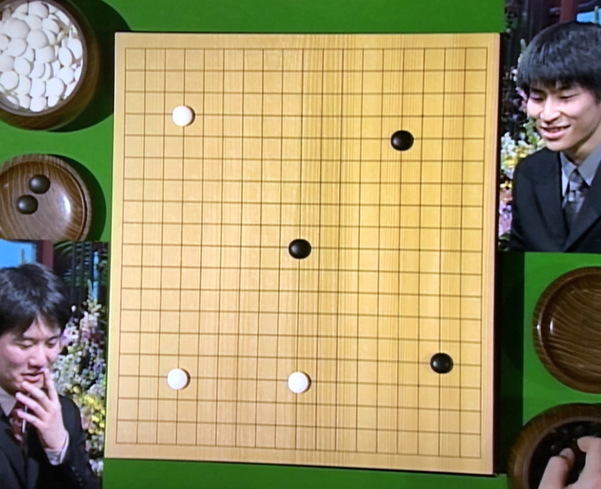 小林泉美 囲碁棋士 1 31 日 Nhk囲碁フォーカス 山下敬吾九段特集 お宝映像満載でした 永久保存版ですね 碁聖戦で5の五 天元戦で天元を打つ若き日の山下さんの活躍は囲碁界が湧き上がる出来事でした T Co Ph2dxbs3qx Twitter