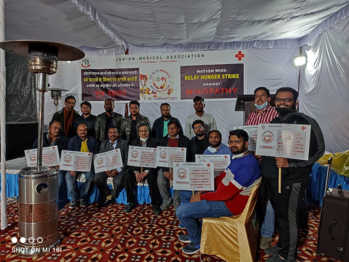 drsfaizanahmad's tweet photo. Reached IMA to extend support to our fellow doctors on hunger strike against #Mixopathy
Would like to congratulate National president @IMAIndiaOrg Dr @jayalal10 sir &amp; Honorary Secretary General Dr @DrJayeshLele1 sir for leading from the front . https://t.co/kQlsmaMgvB