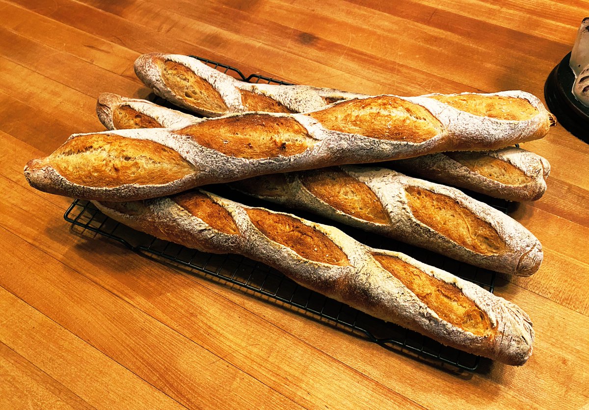 I’m very sorry this was soooooo long and dull, but I promise you it’s worth it. These are not made in the Île-de-France so they can never be “real” baguettes... but if you work at it you can get so close that you can just about actually... taste it. 