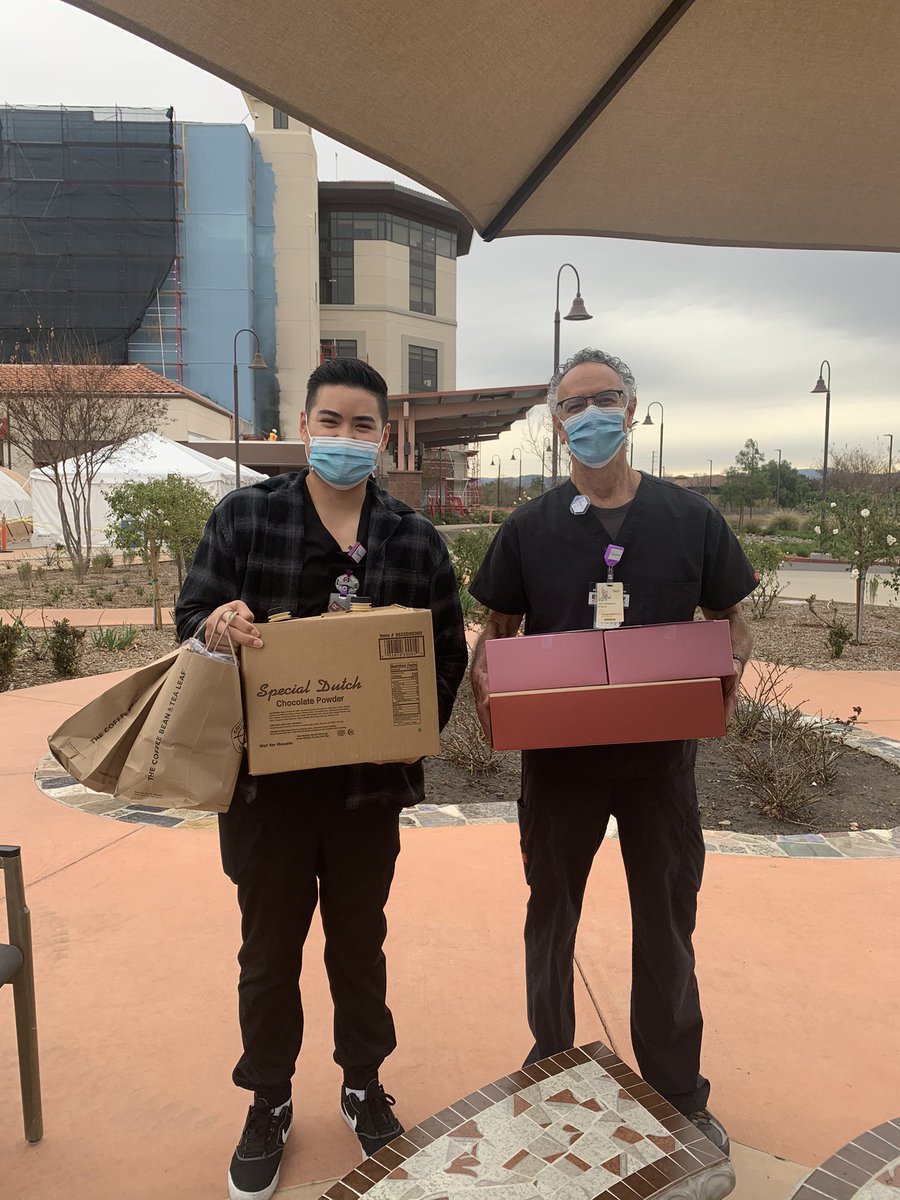 Dropped off some goodies and shared all the “thank you” videos and photos by our students for our local hospital heroes! <a href="/RailRanchElem/">Rail Ranch Elem.</a> appreciates you! A great way to kick off #NSCW21 ✨ #schoolcounselor