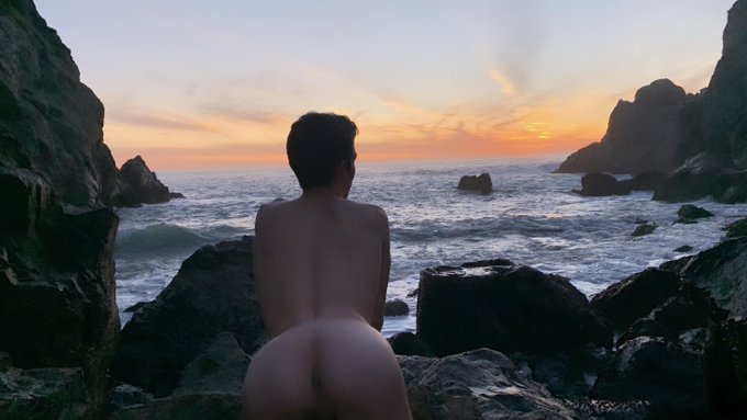 big sur sunsets>>> https://t.co/I1klX7QGuX